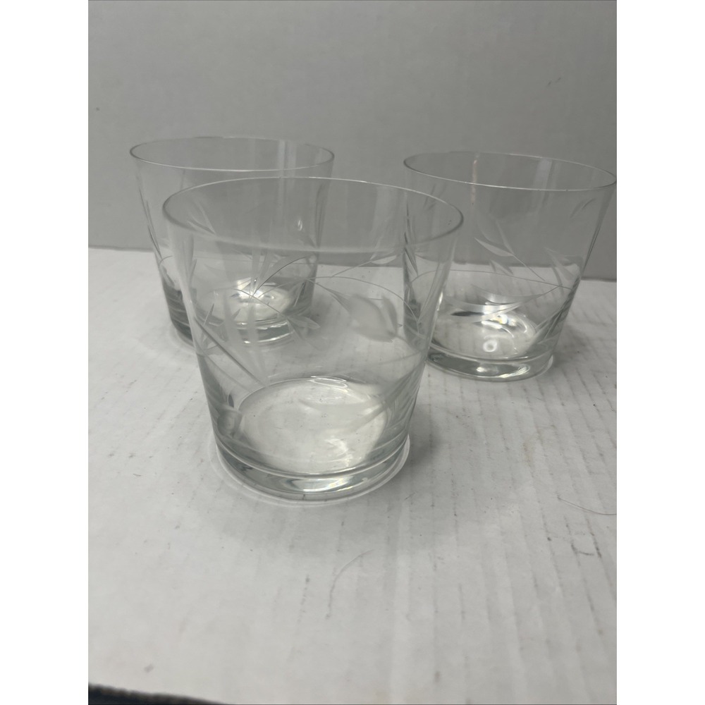 3 Vintage‎ Unmarked Etched Floral Old Fashioned/Low Ball Glasses 3 1/4"